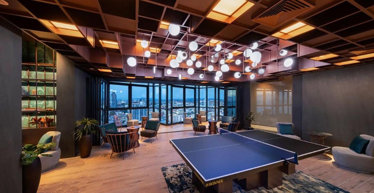 Edge Central Pattaya Near Walking Street ภายนอก รูปภาพ